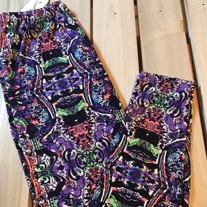 Leggings Multi Color One Size New With Tags
